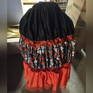 NWOT Day of the Dead skirt
